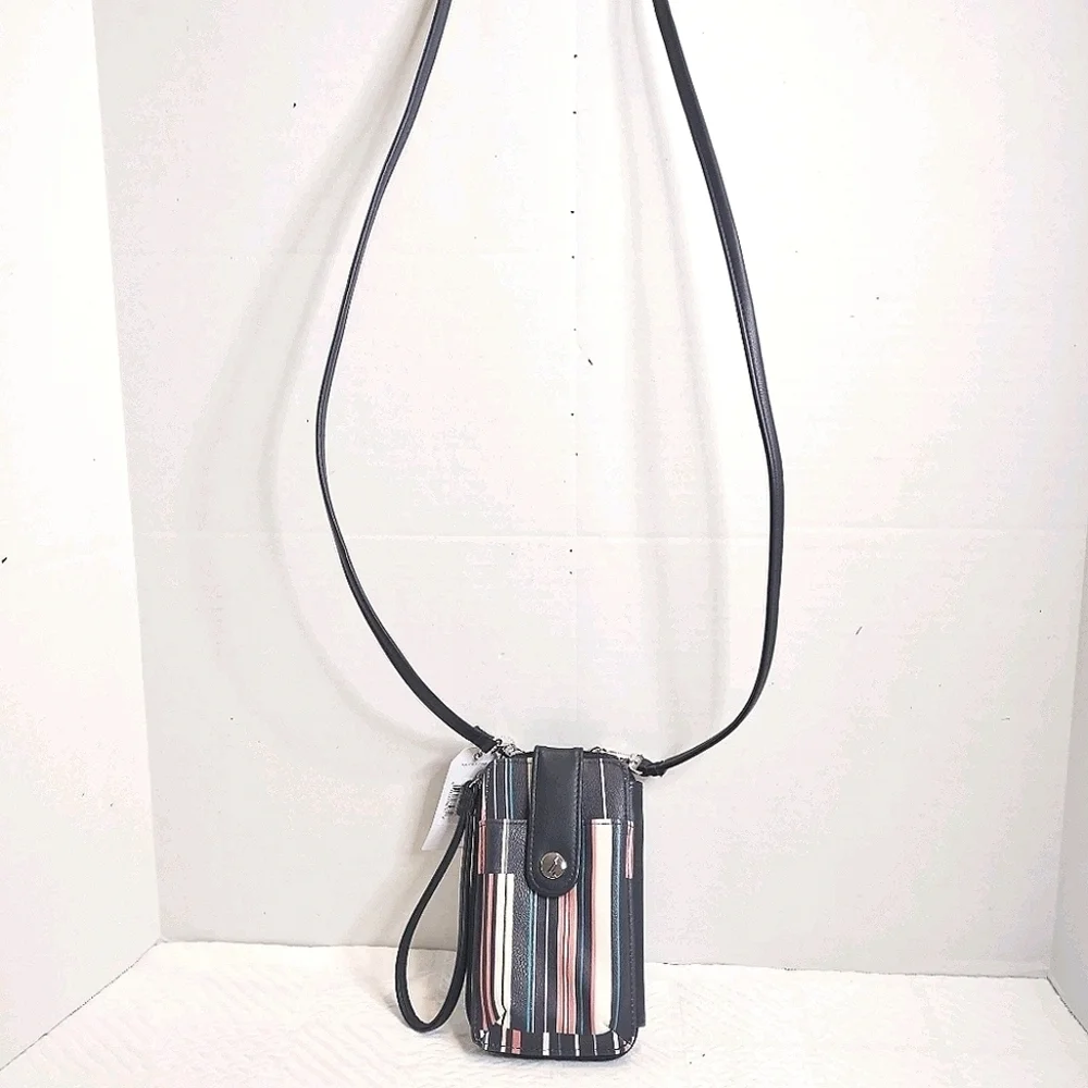 Nautica Wallet Crossbody/Wristlet NWT - Picture 3 of 9